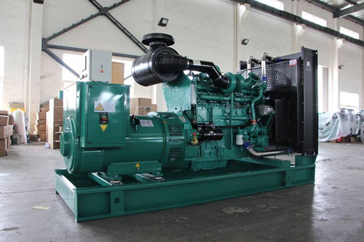 浮梁320kw康明斯柴油发电车出租组图片 浮梁320kw康明斯柴油发电车出租组图片