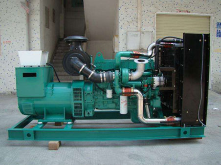 浮梁1100kw康明斯柴油发电机组图片 浮梁1100kw康明斯柴油发电机组图片